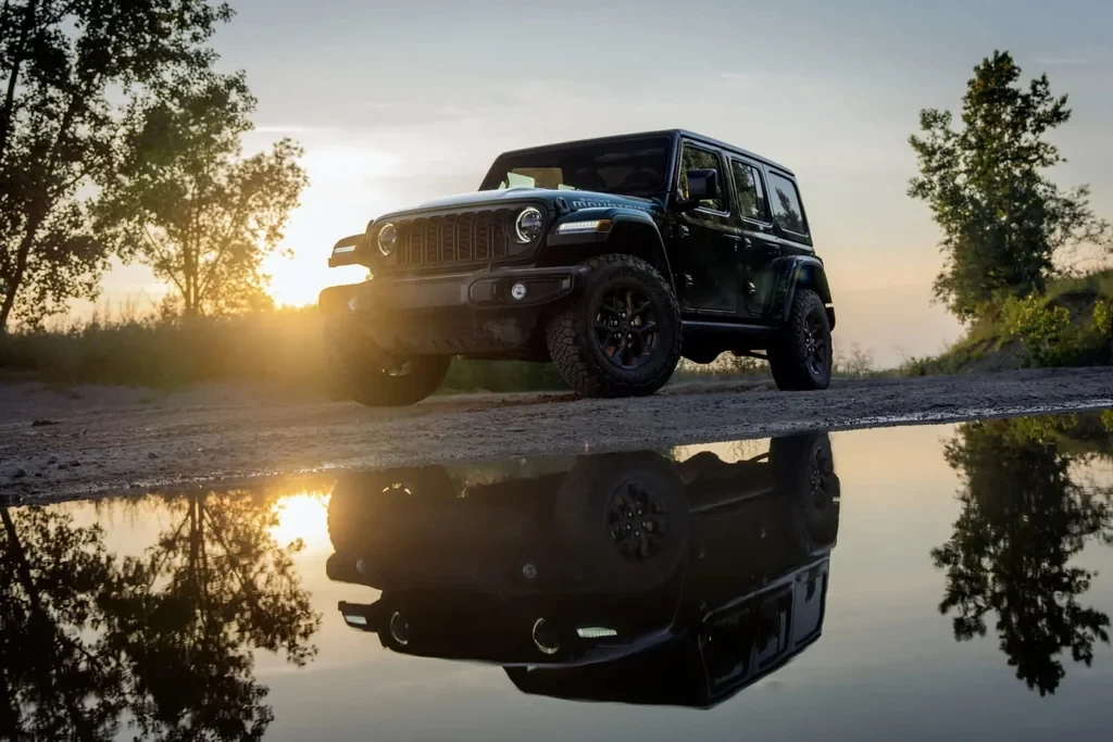 Jeep презентовал эксклюзивный внедорожник Wrangler Smoky Mountain