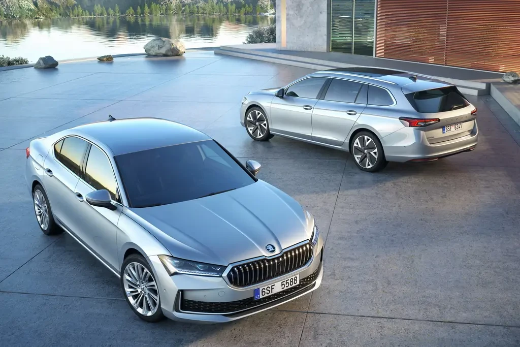 Skoda Superb: 25 лет комфорта, пространства и технического совершенства