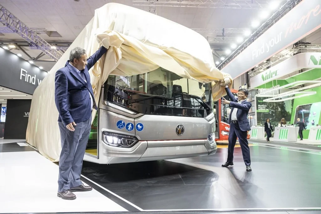 Компанія MG презентувала електробус із запасом ходу 650 км