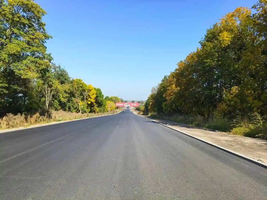 На підході до кордону з ЄС модернізують ключову автомагістраль М-09