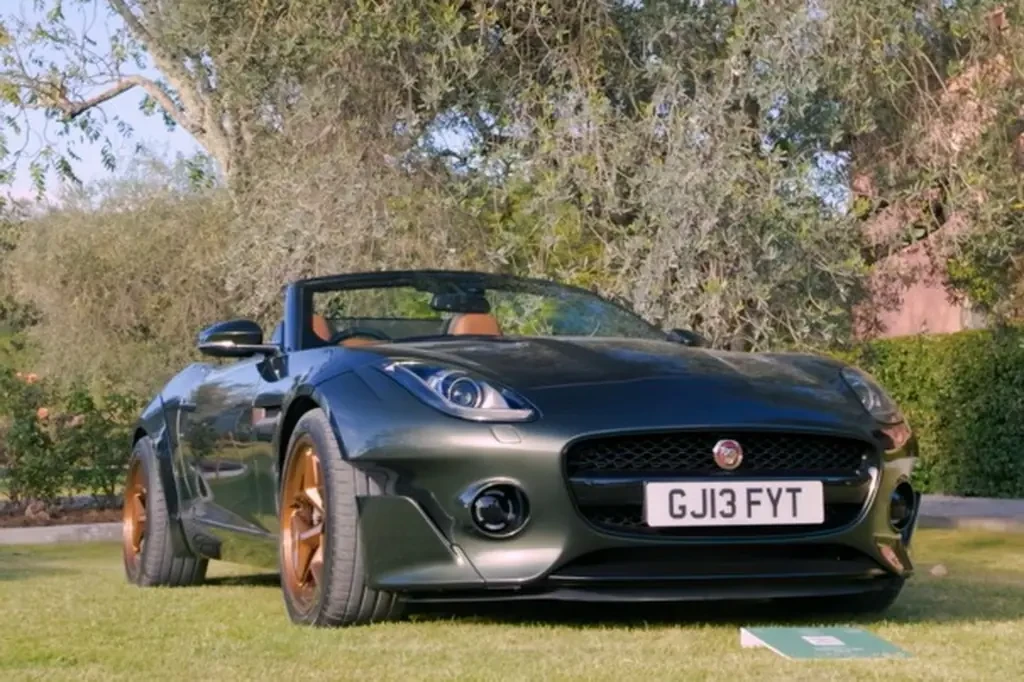 Джеремі Кларксон представив ексклюзивний родстер Jaguar Flax-Type