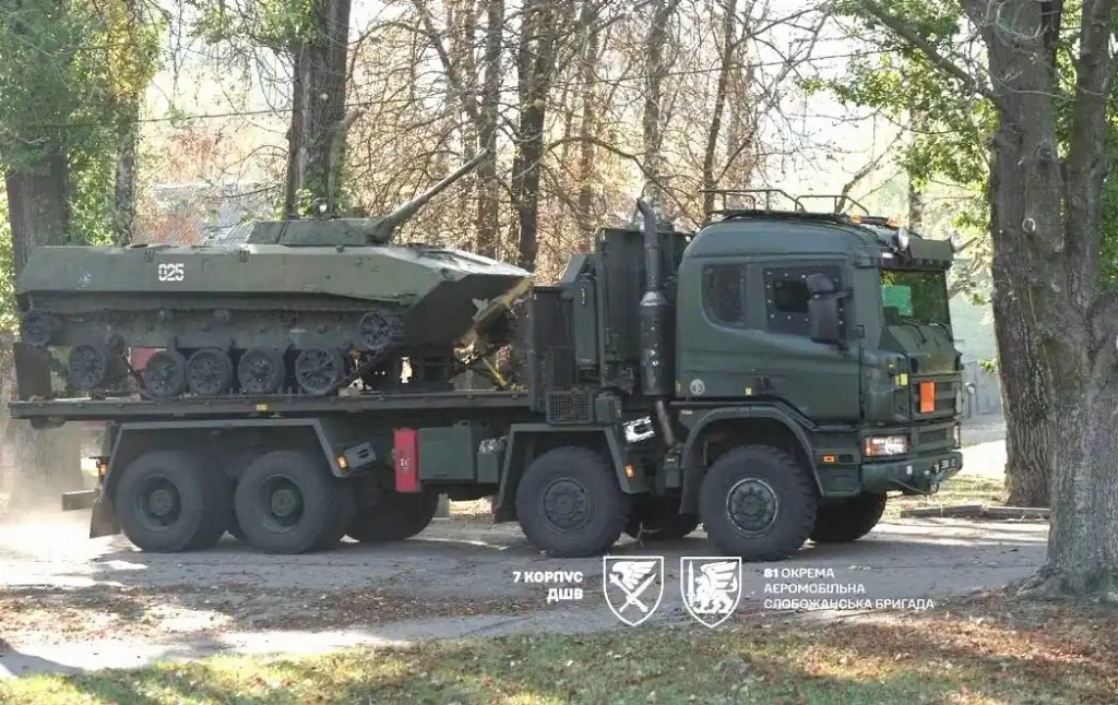 З Краматорська евакуювали унікальну бронемашину