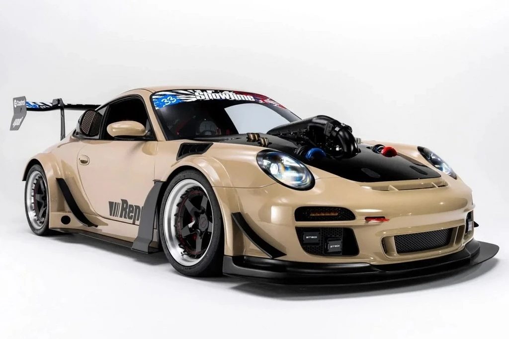 В Австралии построили переднемоторный Porsche 911 мощностью 1200 сил